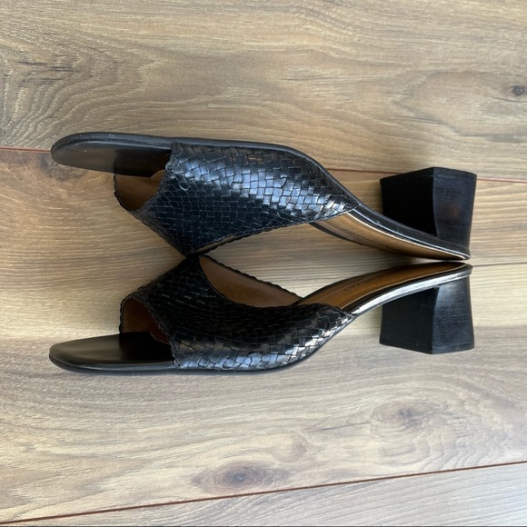 Braided Leather NATURALIZER Mule Sandal - Picture 3 of 10